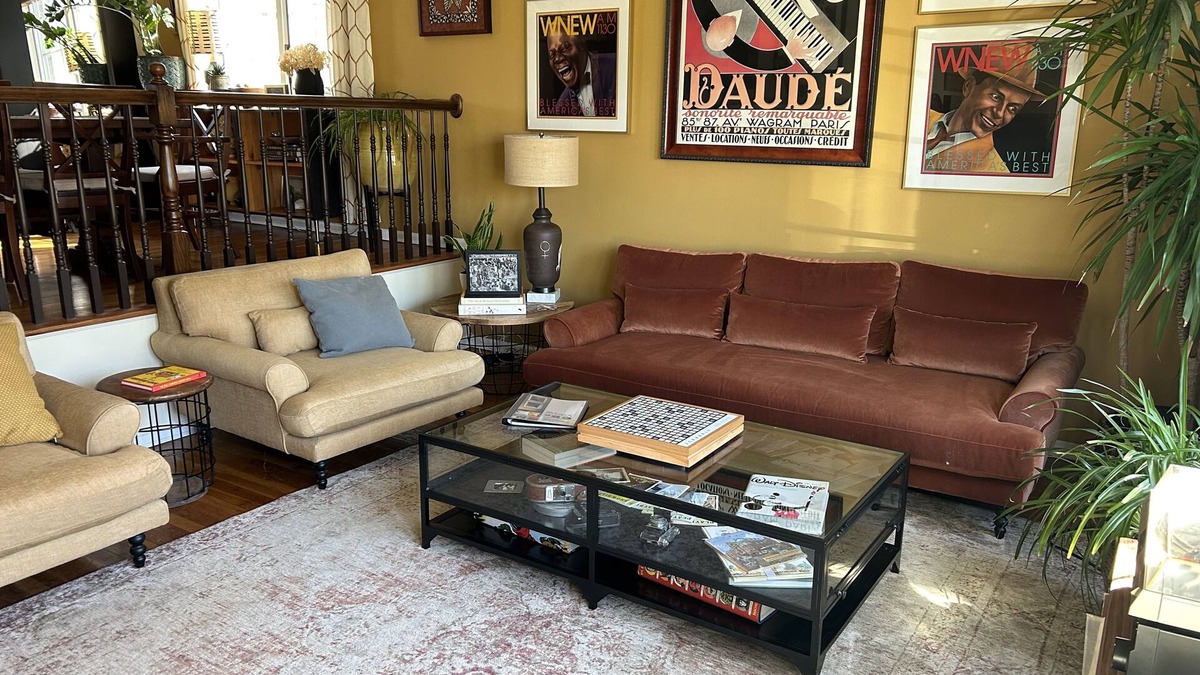 Huntington House | Cozy retreat with fenced in yard—centrally located in the heart of Long Island.