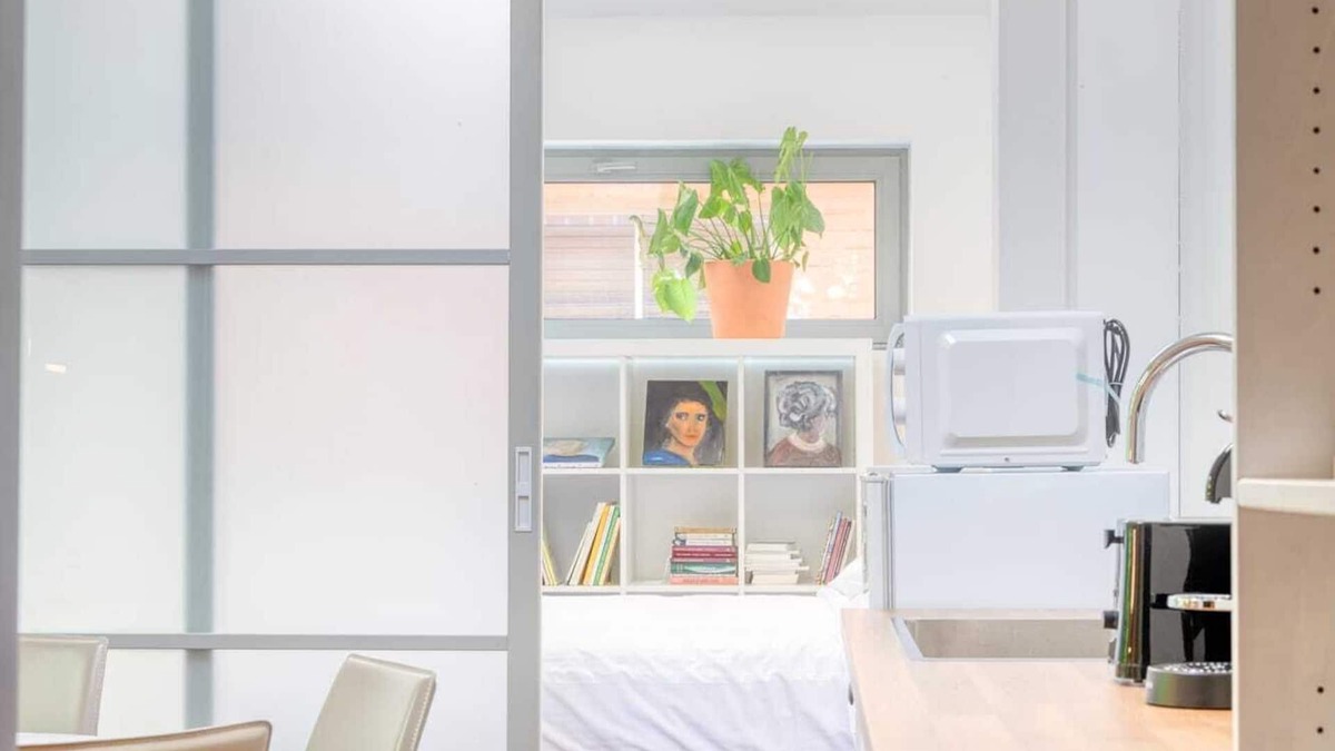 St.-Pieters-Aalst House | Cozy Retreat with Sauna near Gent-St-Pieters