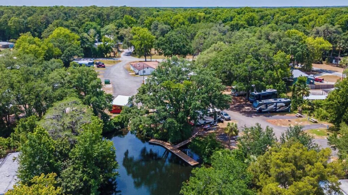 Chassahowitzka Cabin | Cozy River Cabin 4 Su