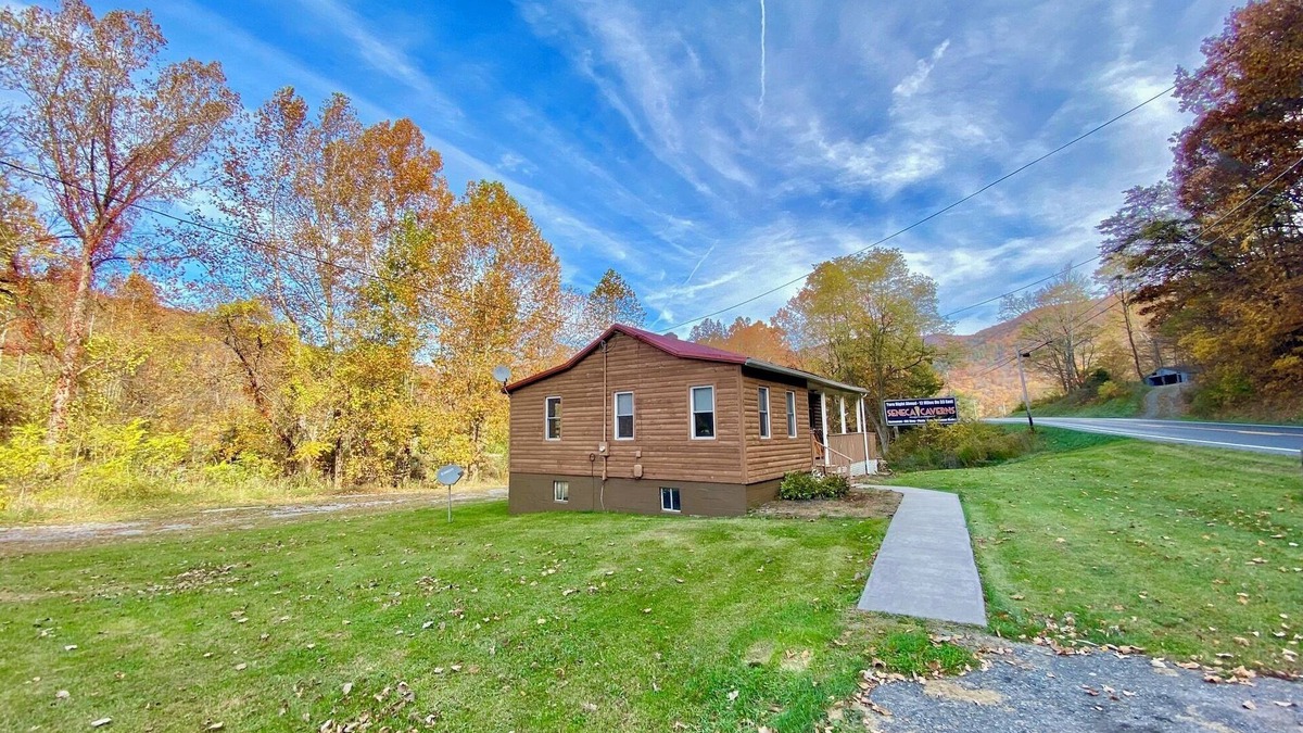 Seneca Rocks Cabin | Cozy river front log cabin close to, Seneca Rocks, Dolly Sods, Spruce Knob