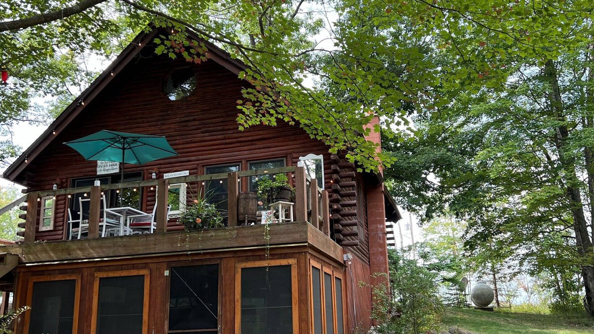 Moorestown Cabin | Cozy Riverfront Cabin steps away from National Forest trails