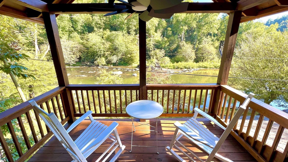 Ellijay Cabin | Cozy Riverfront Cabin w/Hot Tub & Fire Pit. Minutes to Downtown Ellijay