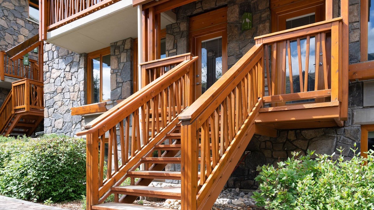 Banff Condo | Cozy Rockies Escape + Access to Grotto Hot Pools
