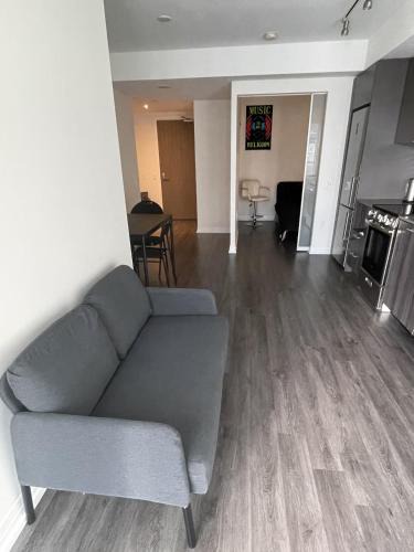 Garden District House | cozy room in a shared 2bedrooms condo
