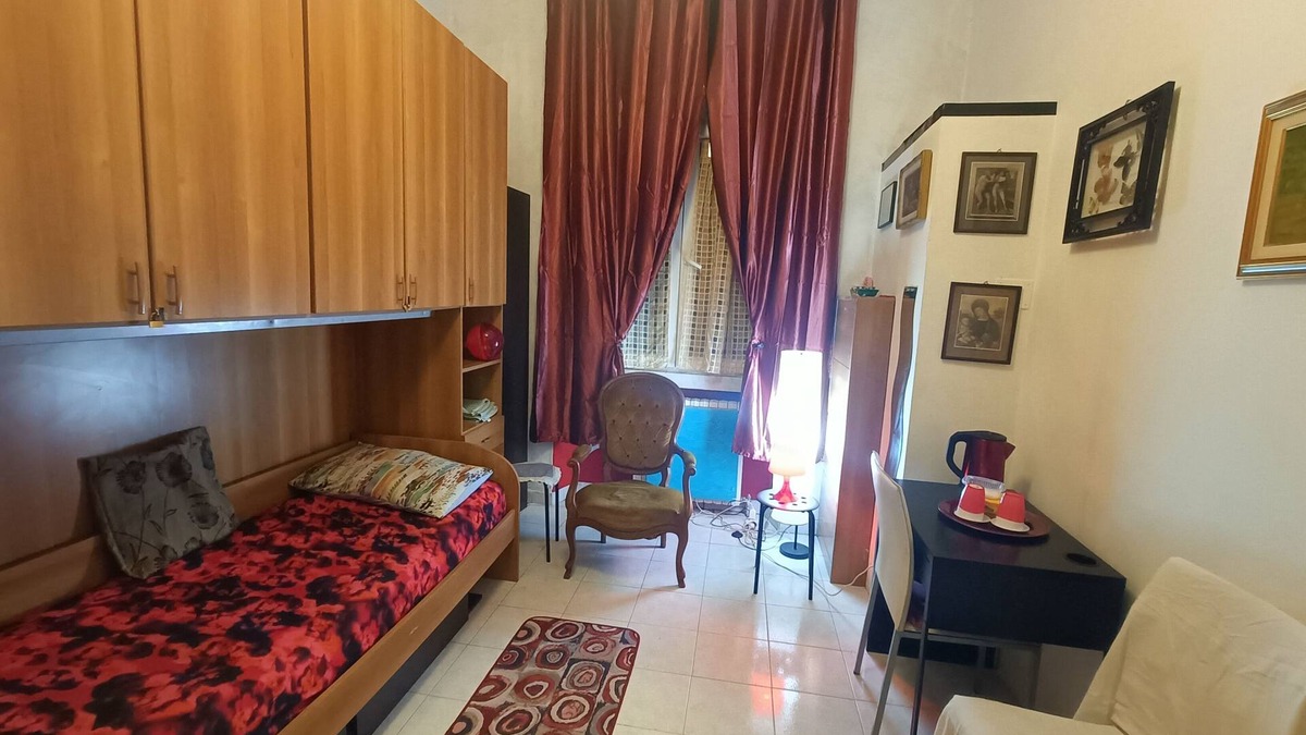 Villapizzone House | Cozy Room in Villapizzone, 100 meters from the metro and Tram, near the center