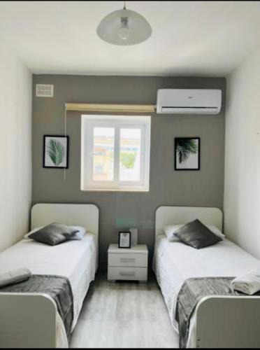 Eslov House | Cozy room with two single bed in near by Eslöv station