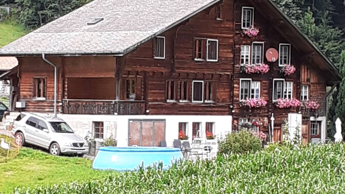 Reichenbach Apartment | Cozy, rustic apartment in a quiet location