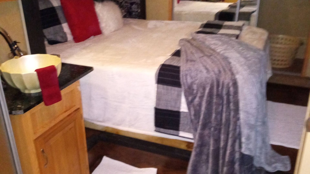 Hochatown House | cozy RV in beautfull BROKEN BOW OKLAHOMA