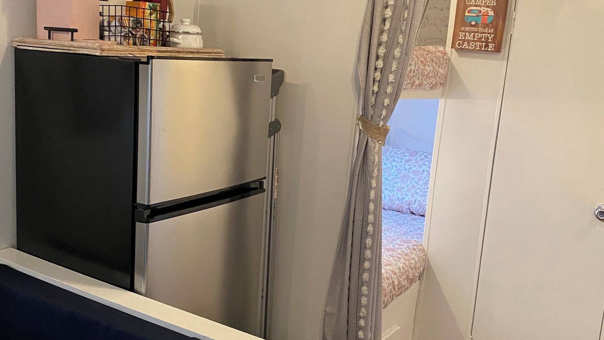 Bacliff House | Cozy RV in Brilliant Bacliff with AC