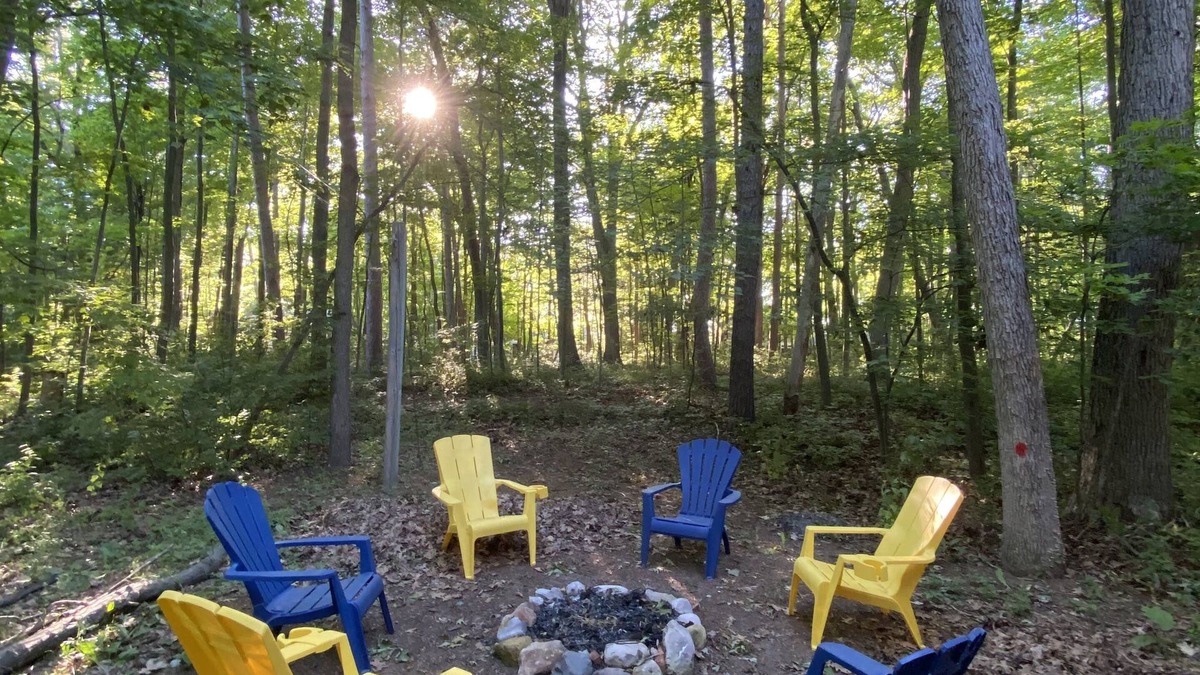 Grand Bend Cottage | Cozy Sandy Pines Cottage Suite, right on Lake Huron in a Carolinian Forest,