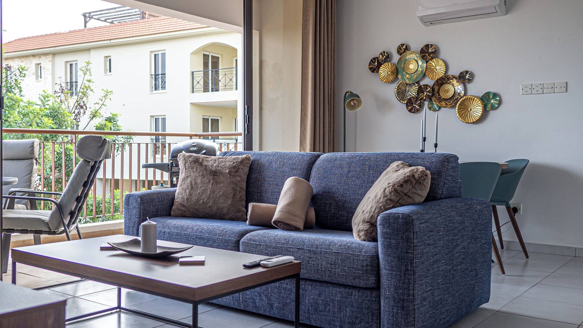 Mazotos Apartment | Cozy sea view apartment