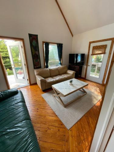 St. Andrews Ski Chalet | Cozy seaside cottage