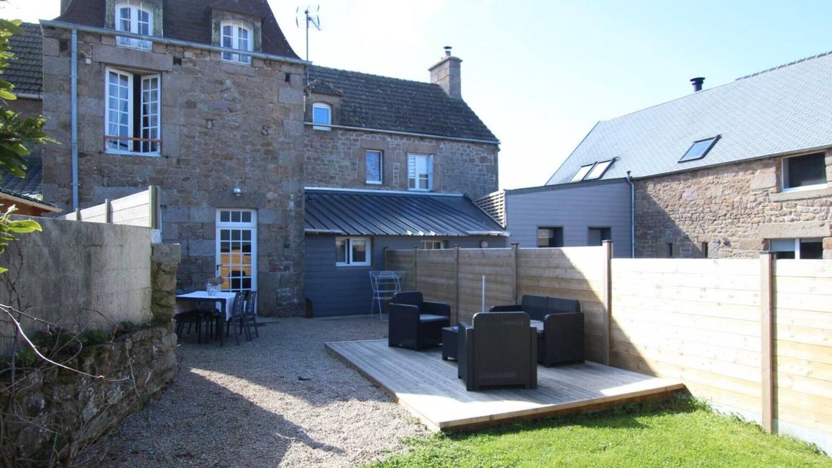 Fermanville Cottage | Cozy Seaside Cottage: Pet Friendly, WiFi, Terrace, Near Beach