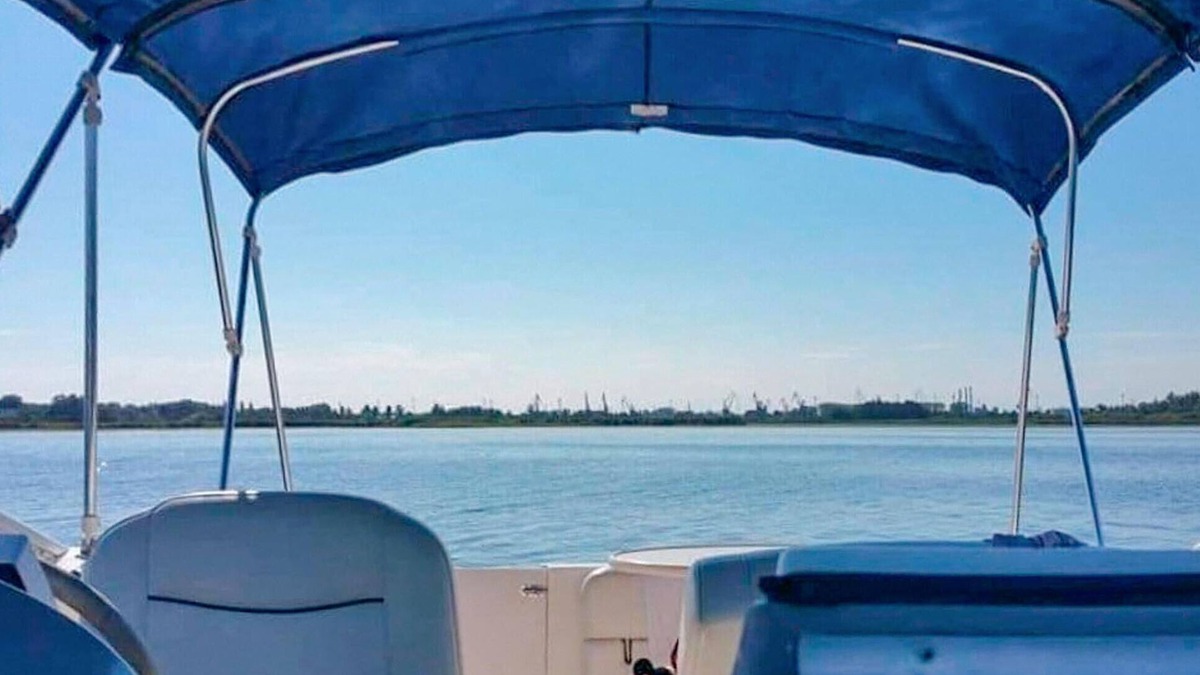West Pomeranian Voivodeship Boat Rental | Cozy ship in Szczecin