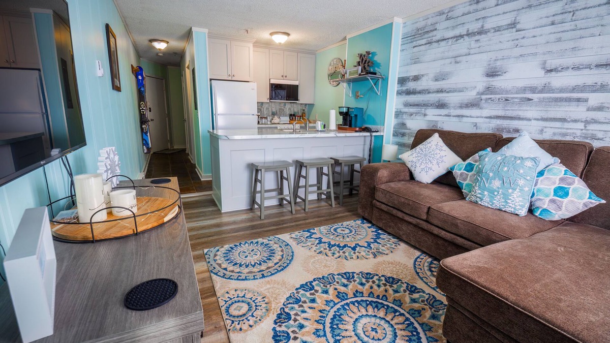 Snowshoe Condo | Cozy Ski Condo in a Winter wonderland at Snowshoe, West Virginia