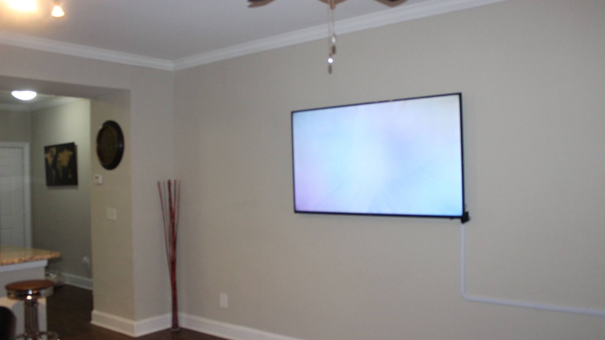 Atlantic Station Area Apartment | Cozy Space—Near Lenox Mall—Close to everything!