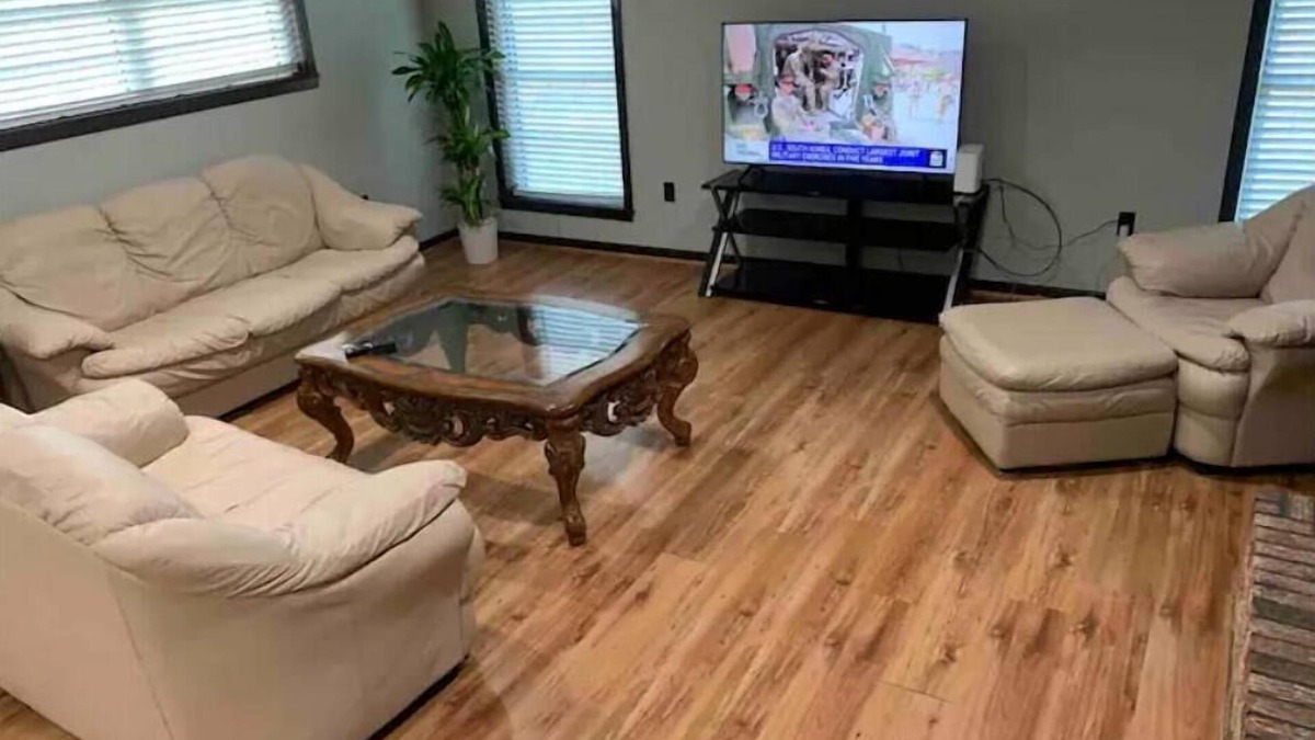 Sorrento House | Cozy, Spacious and Clean Home, Close to I-10