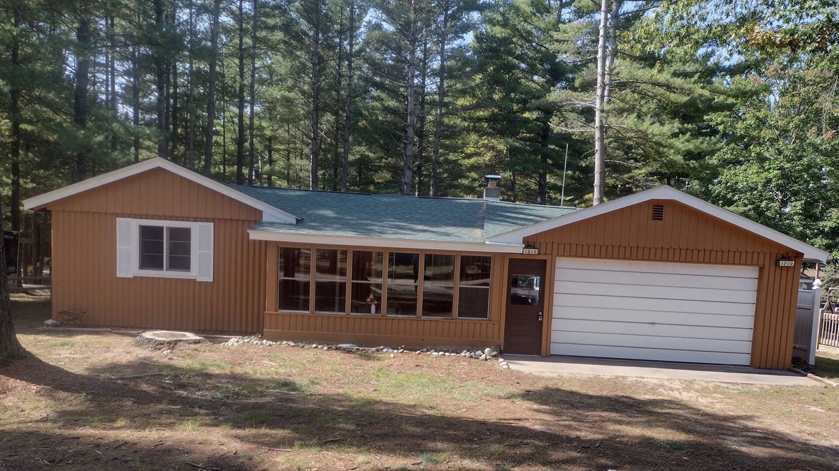 St. Helen House | Cozy St Helen lodge.