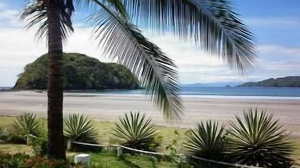 Las Tablas Apartment | Cozy Stay at Playa El Uverito