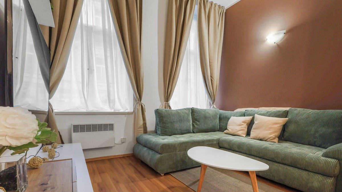 Zizkov Apartment | Cozy stay near City Center - Žižkov