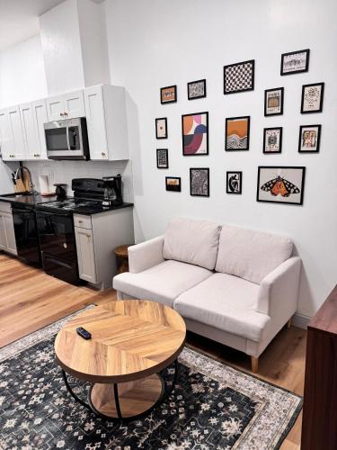 West Poplar Apartment | Cozy Stay Near Fishtown - Close to Subway & Center City!