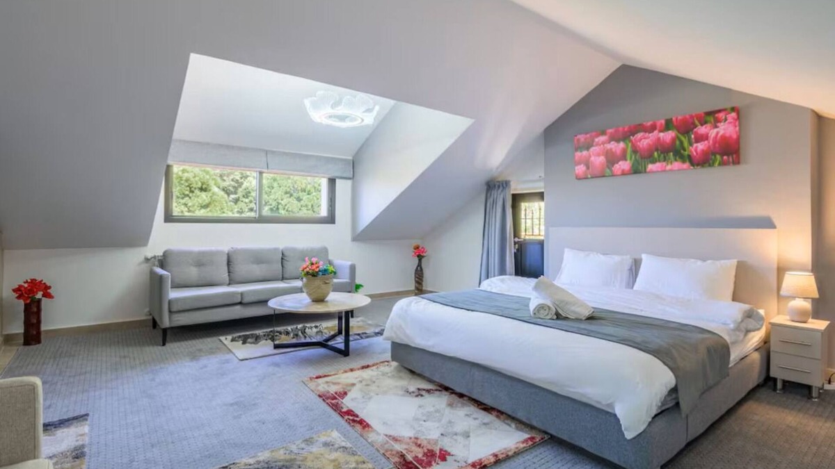 Kfardebian Apartment | Cozy studio in Roya Heights-kfardebien