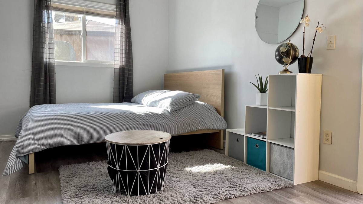 Oakland Apartment | Cozy Studio 5 min OAK airport, close to Alameda beach