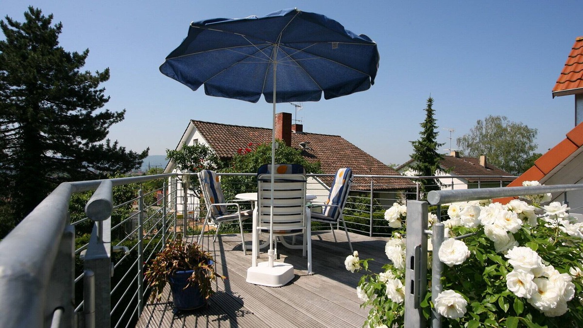 Radolfzell am Bodensee Apartment | Cozy Studio Apartment "Ingrid Heyes" with 3 DTV stars, Wi-Fi & Terrace