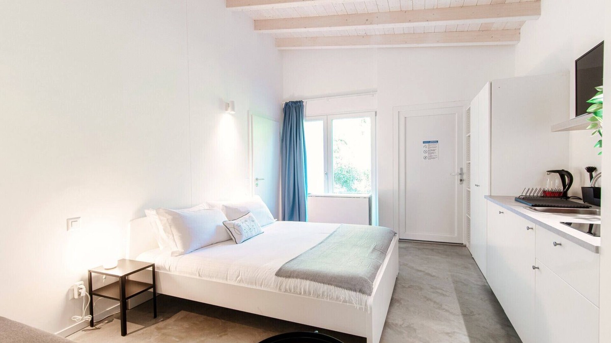 Origlio Apartment | Cozy Studio Apartment in Origlio (Le Betulle Studio 5)