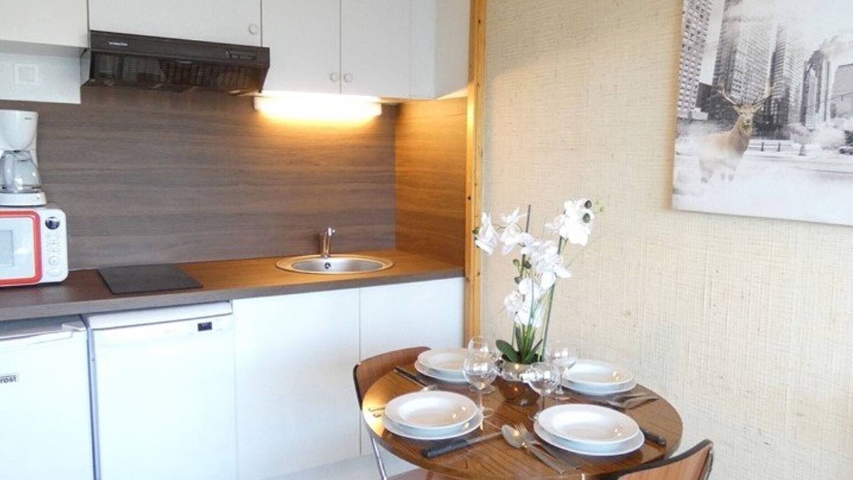 Pla d'Adet Apartment | Cozy studio for 4 in Saint-Lary-Soulan with south-facing balcony
