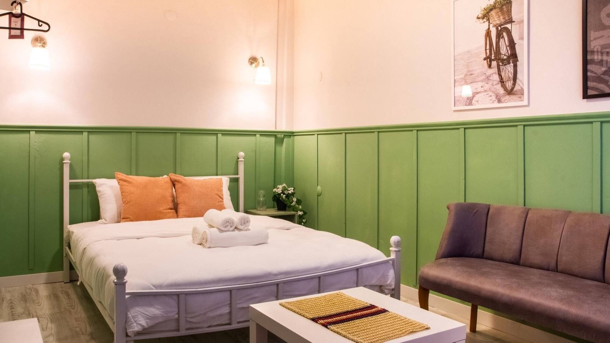 Old Town Apartment | Cozy Studio Flat 5 min to Kordon Alsancak in Izmir