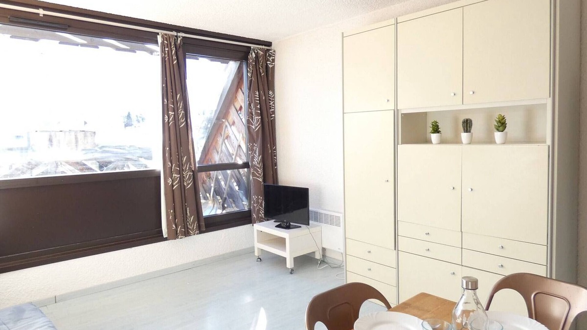 Piau Engaly Apartment | Cozy Studio for 4 with Balcony, South Exposure, Ski Locker, Near Slopes - Piau-Engaly