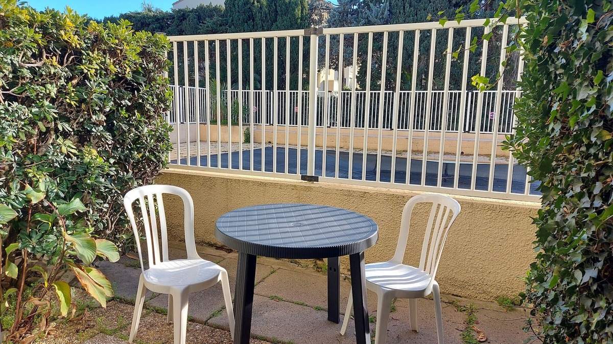 Argeles Plage Apartment | Cozy Studio for 4 with Wi-Fi, Pool, Parking – 500m from Beach