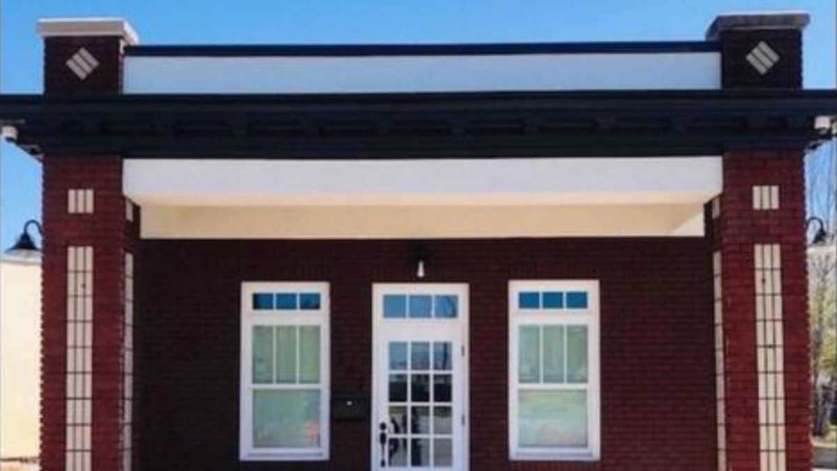 Thomasville Apartment | Cozy studio in a vintage 1930’s Gulf Gas Station in charming Thomasville GA