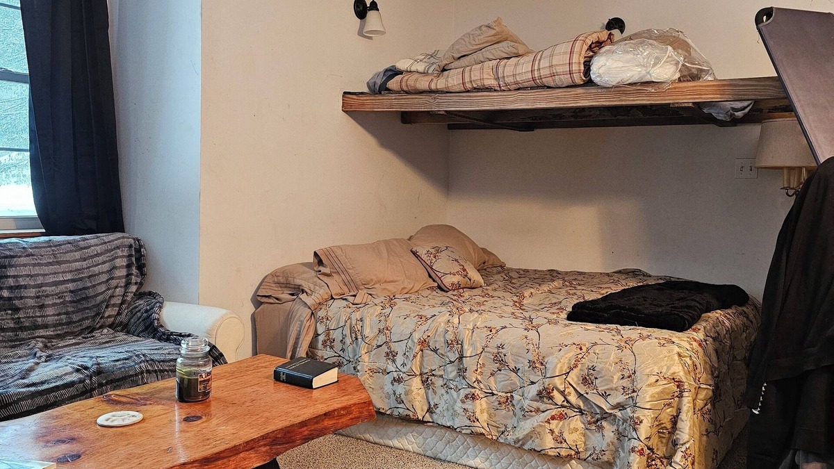 Fryeburg Apartment | Cozy studio in charming Fryeburg with AC, WiFi. Enjoy your stay