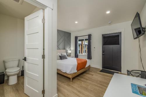 Coeur d'Alene Apartment | Cozy Studio in Heart of CDA Only 5 Min to the Resort And Lake