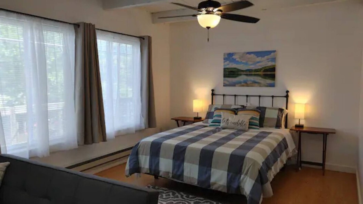 Margaretville Apartment | Cozy Studio in Margaretville, close to Skiing and More!