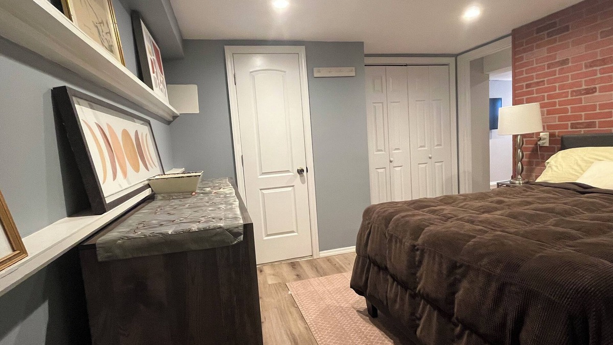 Lakeview Apartment | Cozy studio in nice West Hempstead with WiFi, AC