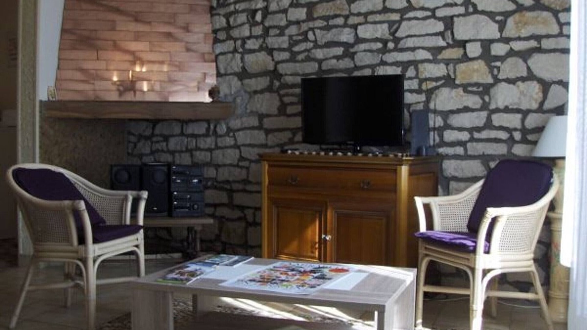 Rives de Meurthe Cottage | Cozy studio in Nancy, near center, wifi included