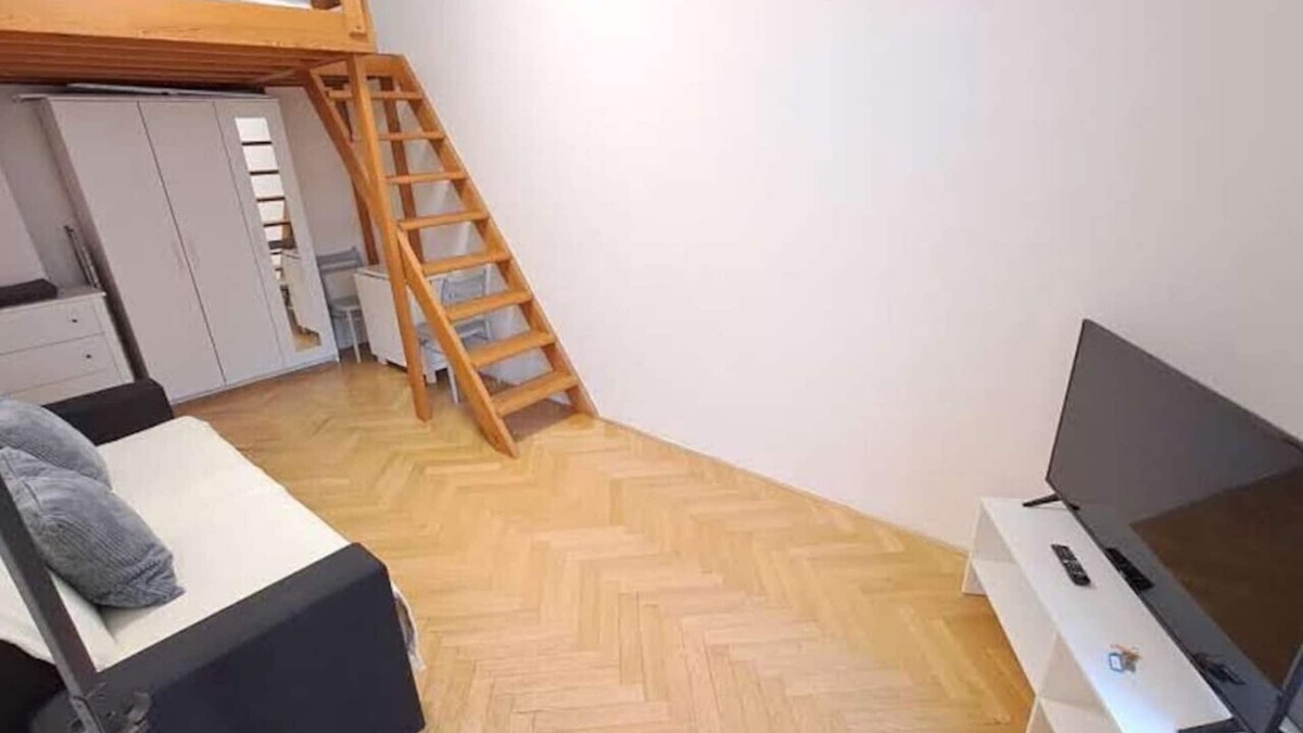 Vrsovice Apartment | Cozy studio in Prague´s favorite neighborhood