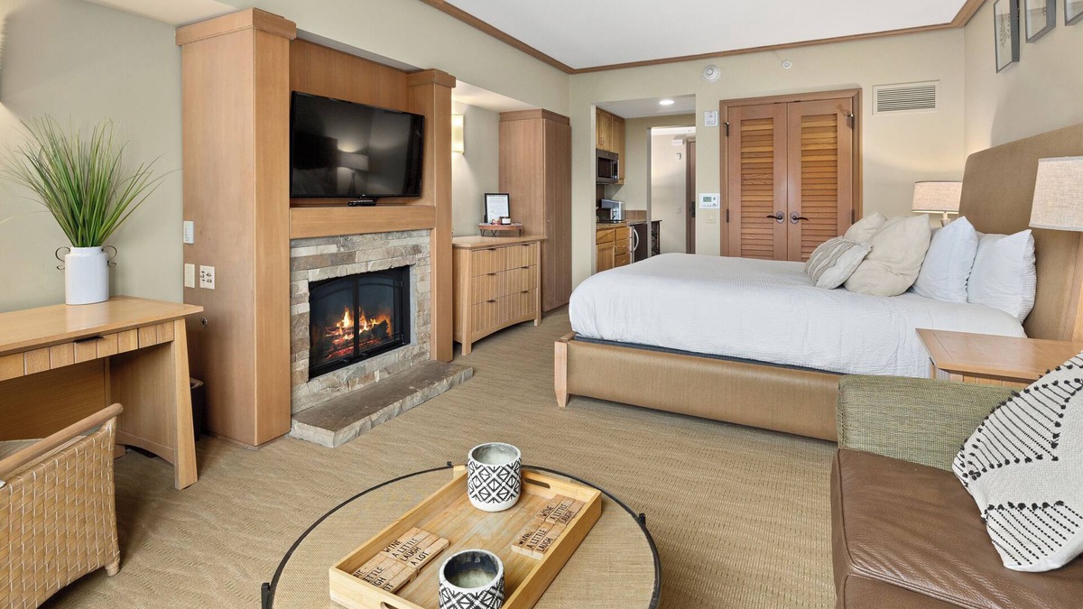 Cle Elum Condo | Cozy Studio in Suncadia with Pool and Hot-Tub Access
