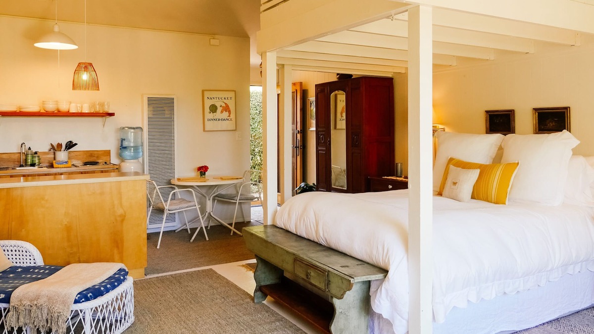 Laguna Apartment | Cozy Studio in the Heart of Santa Barbara's Historic District