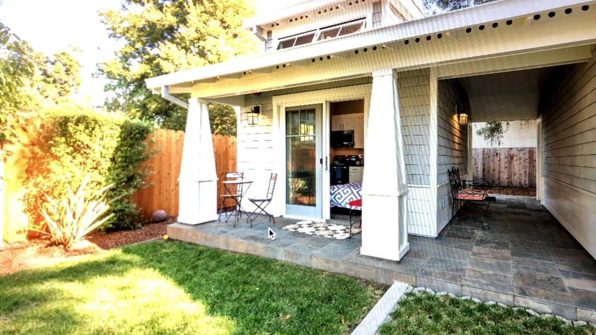Edgewood Park Apartment | Cozy Studio in the heart of Redwood City