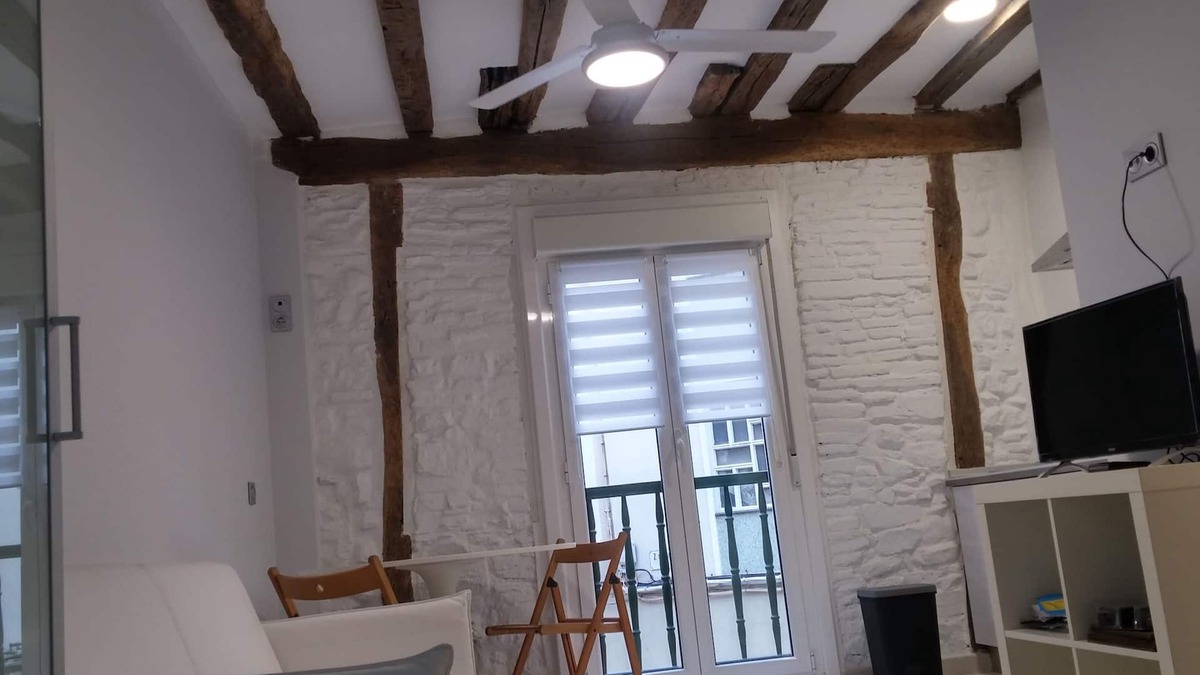 Zumaia Apartment | Cozy studio in Zumaia ESS00568