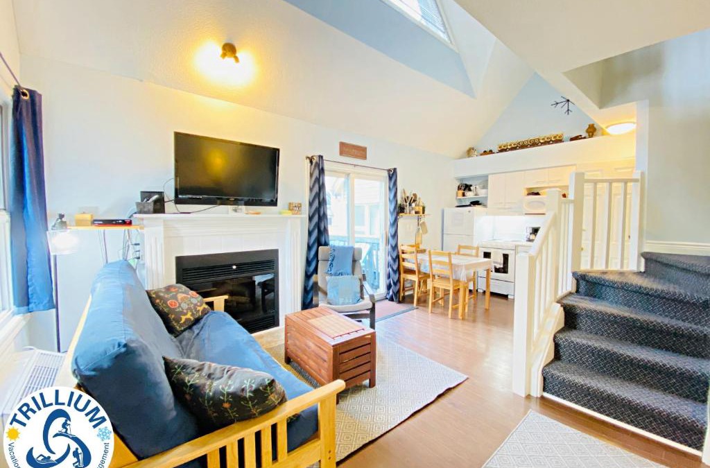 Craigleith Apartment | Cozy Studio Loft with 2 Baths Next to Slopes