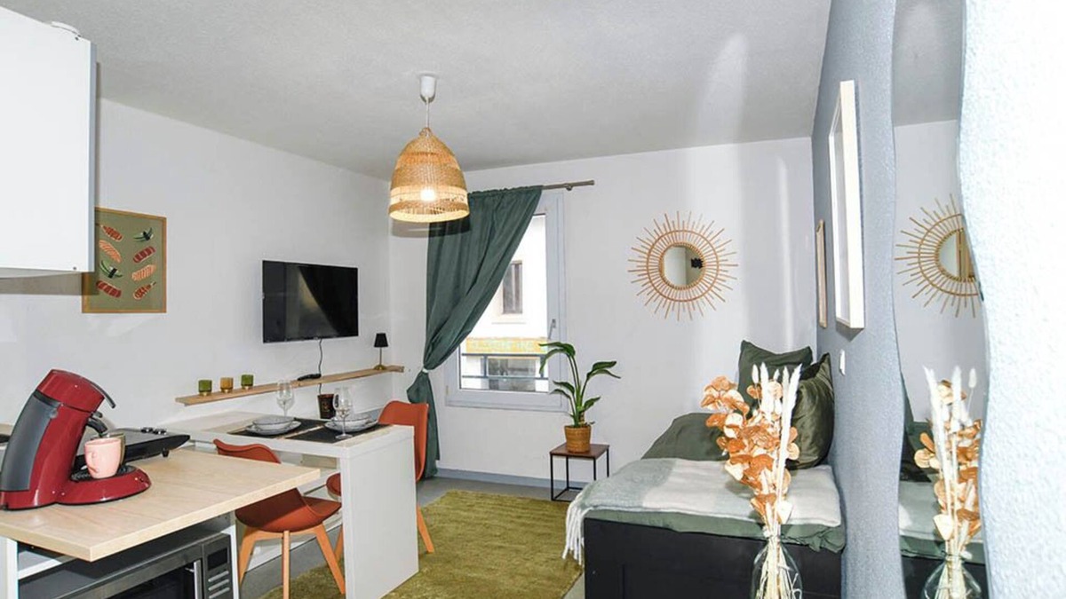 Madeleine-Champ de Mars Apartment | Cozy Studio Near Cité des Congrès - Wi-Fi and fiber