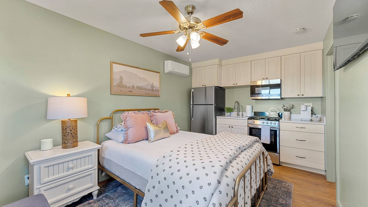 Cedar City Apartment | Cozy Studio on Scenic 20 Acres- Near Bryce and Zion NP