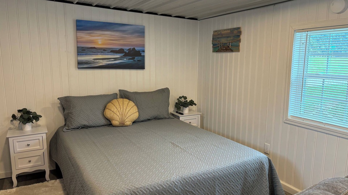 Betsy Layne Apartment | Cozy studio on US 23 between Pikeville and Prestonsburg