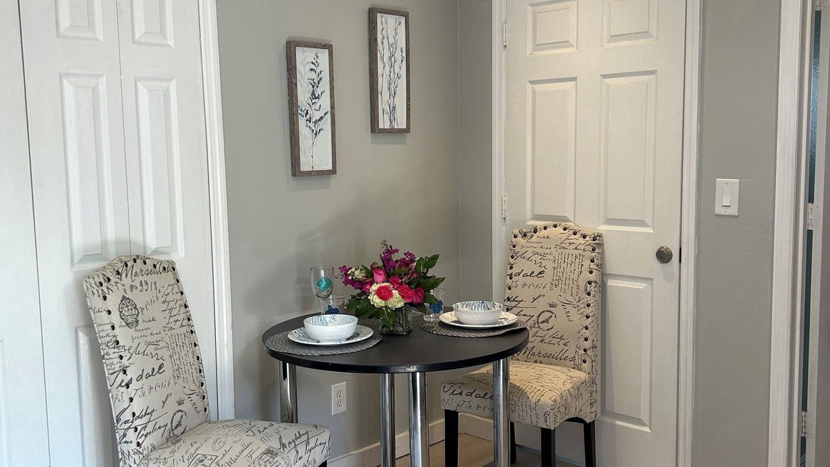 Clermont Apartment | Cozy Studio Private Entrance 30 Minute From Disney and Universal Studio All new