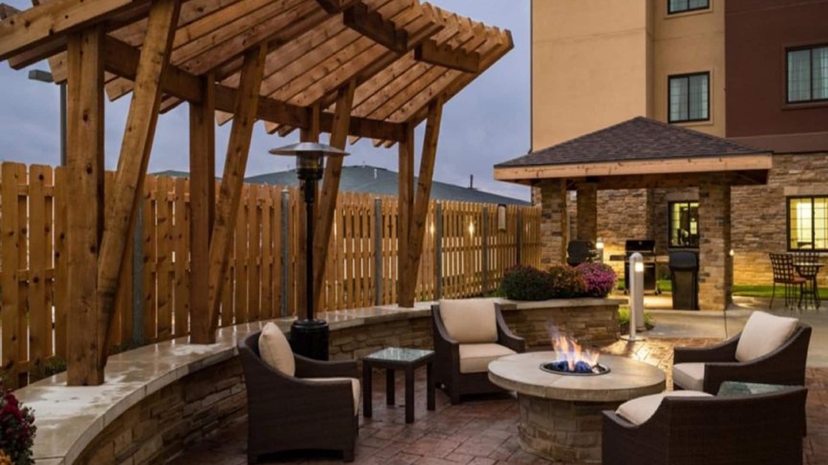 Wichita Falls Apartment | Cozy Studio Suite in Wichita Falls | Great for Business Travelers!